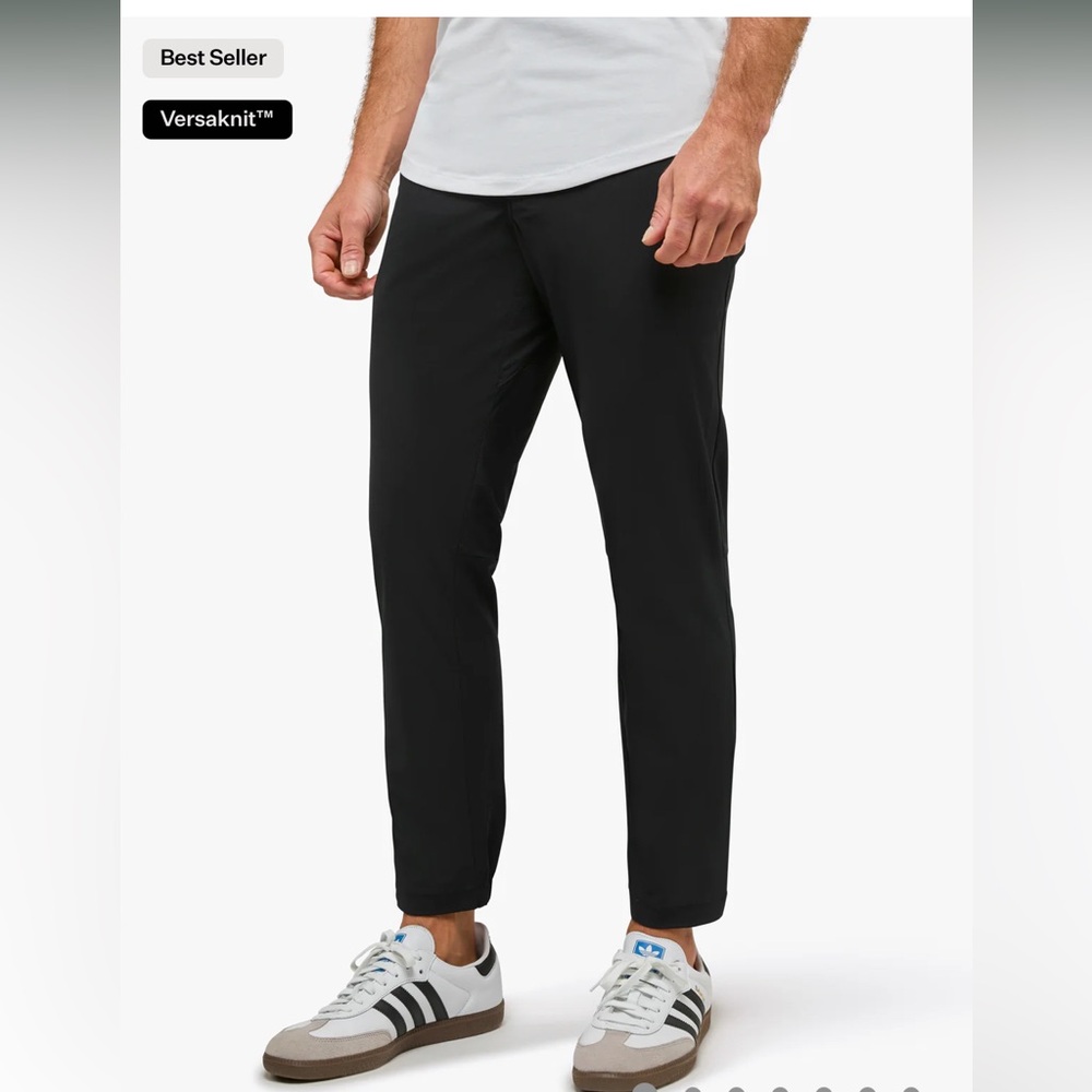 NWT Cuts AO Black Jogger XL